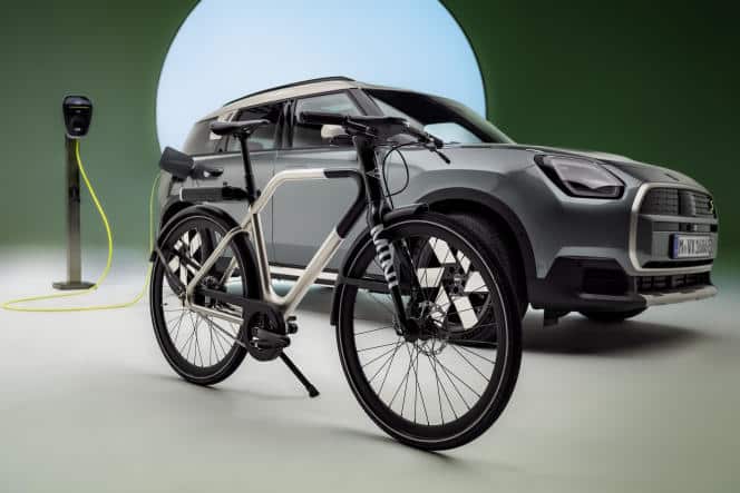 Angell Mobility, Marc Simoncini's company, has developed a new range of electric bicycles with Mini, a brand of the BMW group.