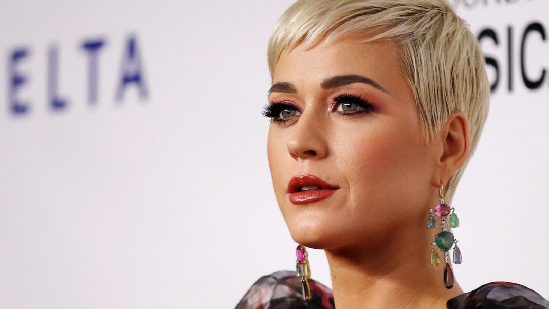 Katy Perry sells her songs for 225 million dollars

