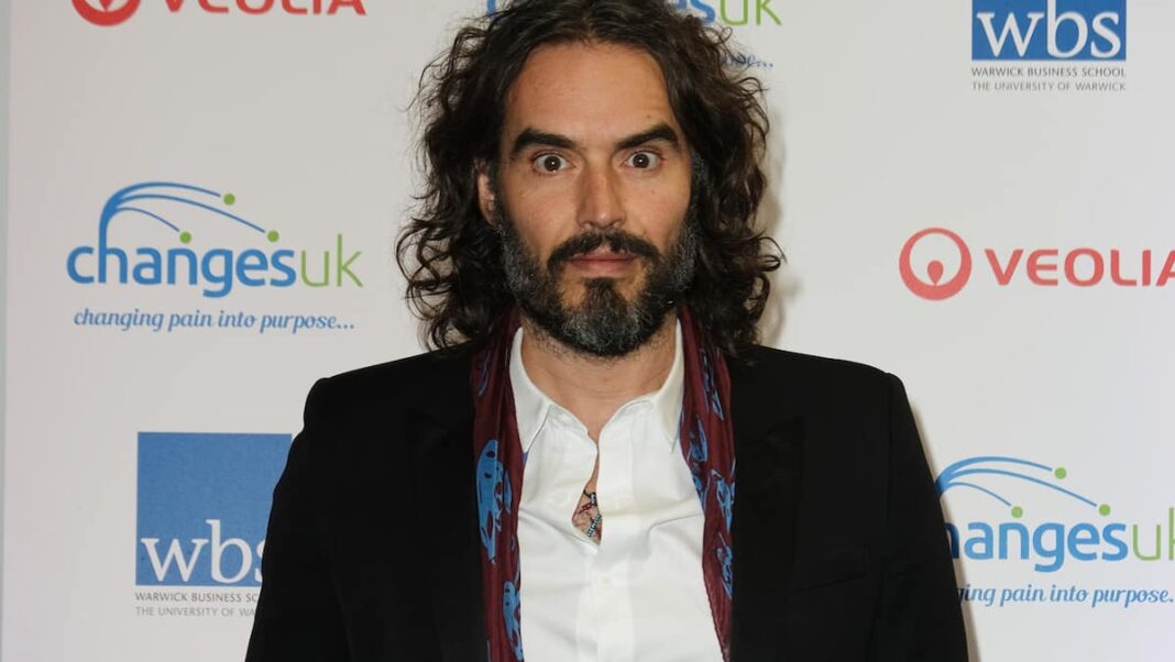 Russell Brand, the fall of a provocateur with millions of fans

